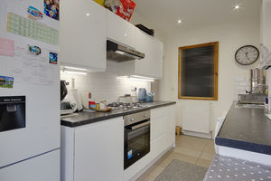 Kitchen- click for photo gallery